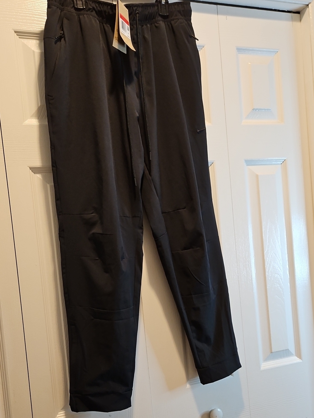 Nike Dri-FIT Unlimited Zippered Cuff Versatile Pants
